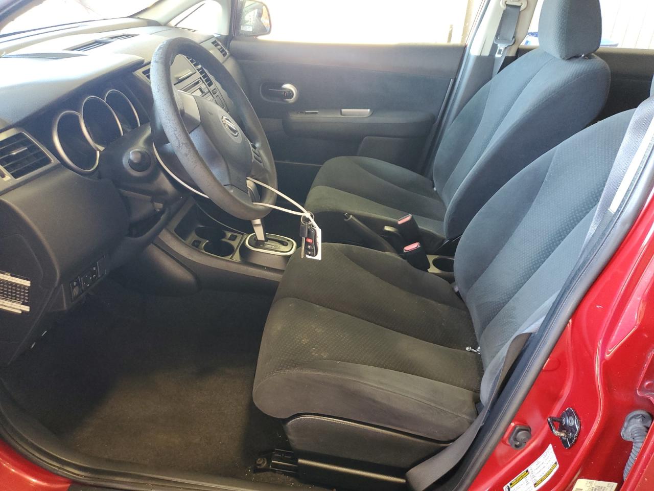 2010 Nissan Versa S VIN: 3N1BC1AP9AL438637 Lot: 85281565