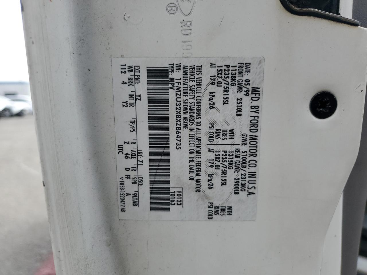 1999 Ford Explorer VIN: 1FMZU32X8XZB64735 Lot: 82251585