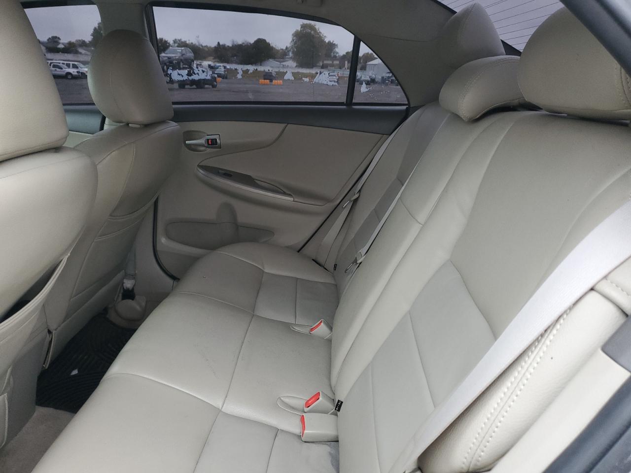 2010 Toyota Corolla Base VIN: 1NXBU4EE7AZ174498 Lot: 86111835