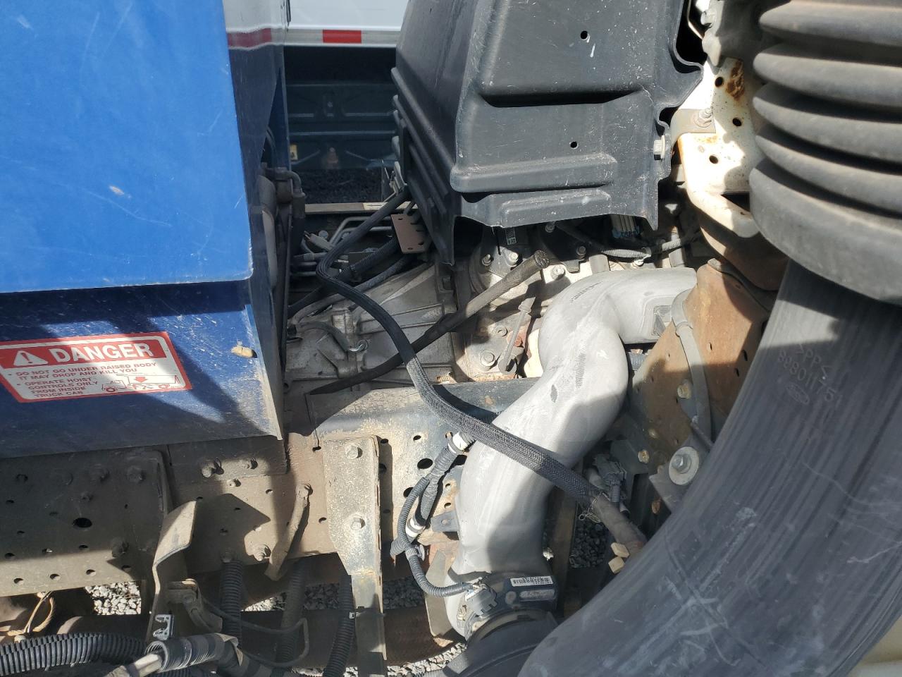 2017 Isuzu Npr Dump Truck VIN: 54DC41B6HS801905 Lot: 82416185