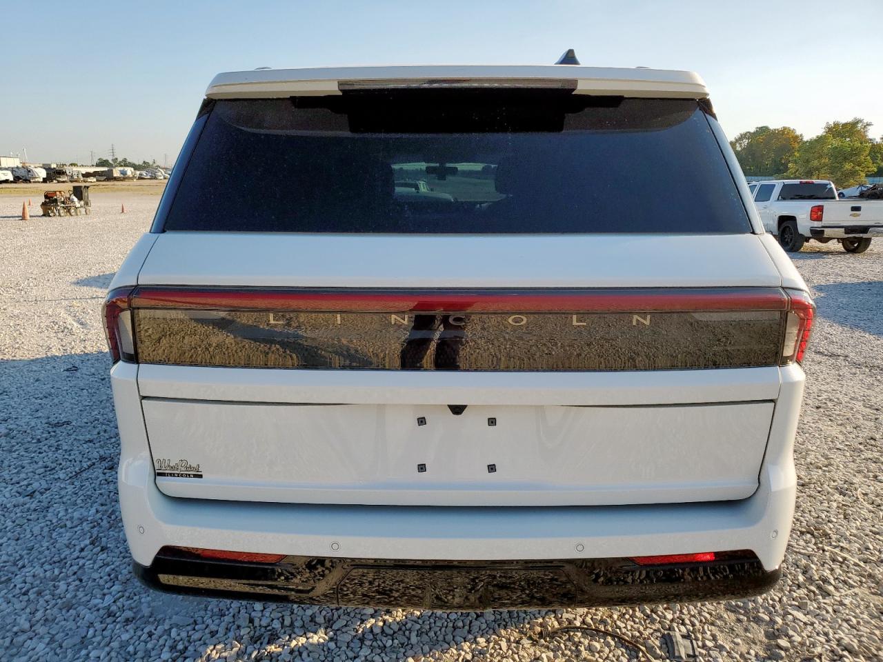 2025 Lincoln Navigator L Reserve VIN: 5LMJJ3LG4SEL03714 Lot: 86309685