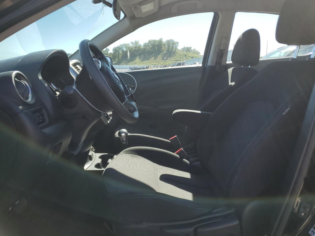 2018 Nissan Versa S VIN: 3N1CN7AP7JL815533 Lot: 82309415