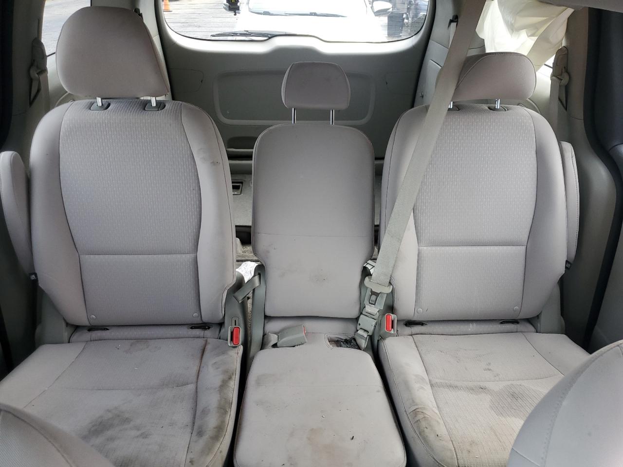 2016 Kia Sedona Lx VIN: KNDMB5C13G6115907 Lot: 85141775