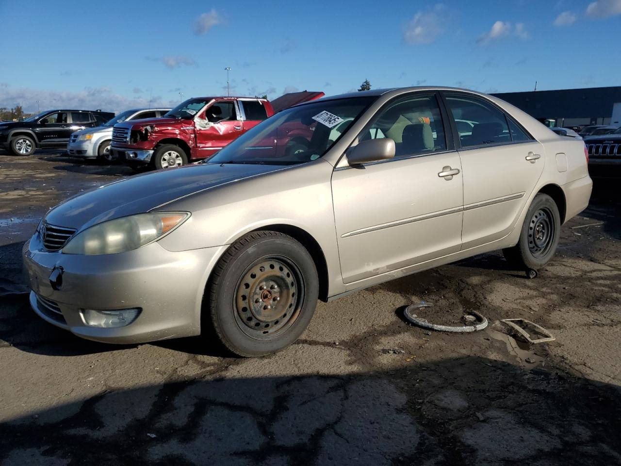 2005 Toyota Camry Le