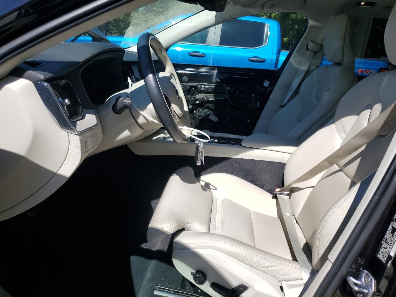 2020 Volvo Xc60 T5 Inscription VIN: YV4102DL5L1545921 Lot: 84964335