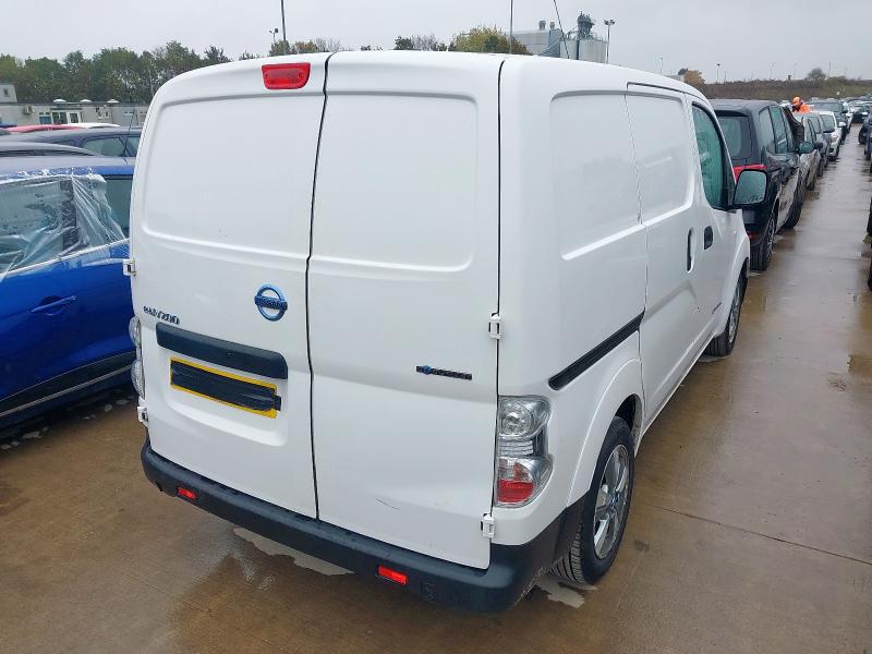 2014 NISSAN E-NV200 TEKNA RAPID PLUS VAN AUTO