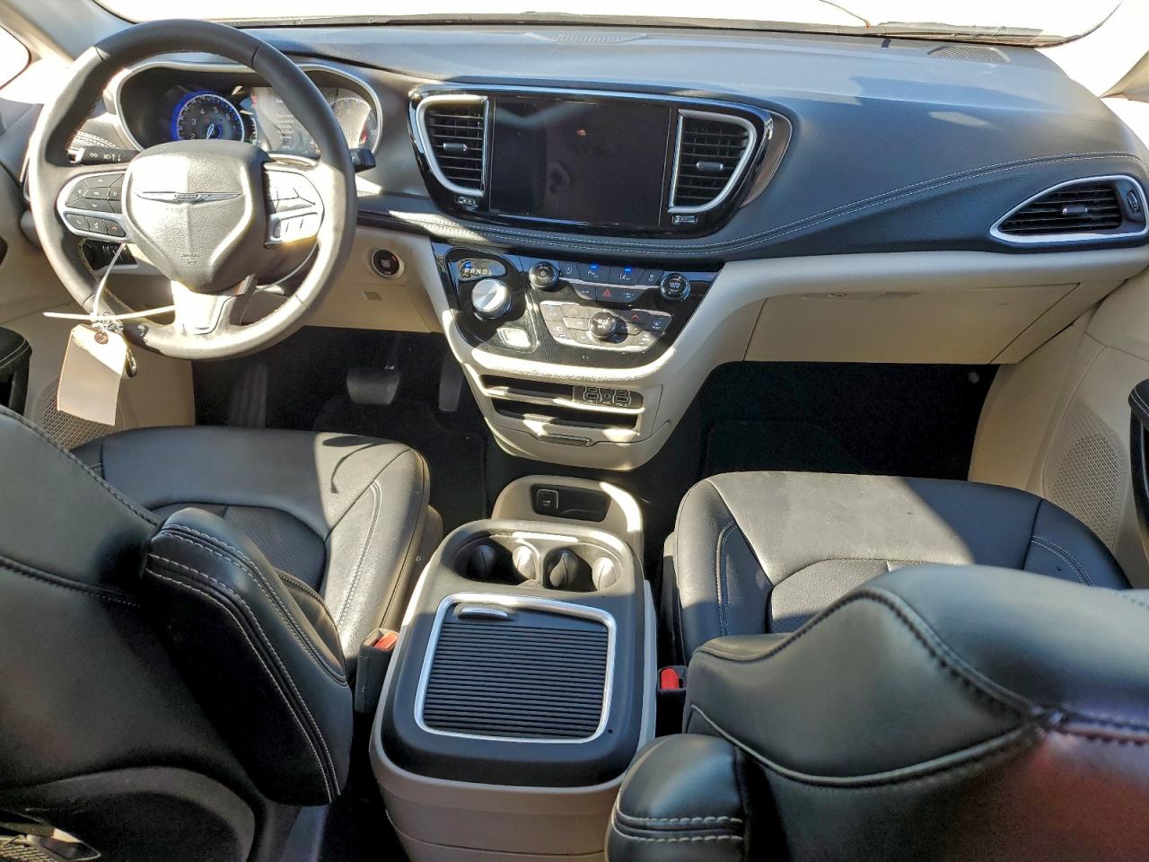 2024 Chrysler Pacifica Touring L VIN: 2C4RC1BG8RR187540 Lot: 90877215