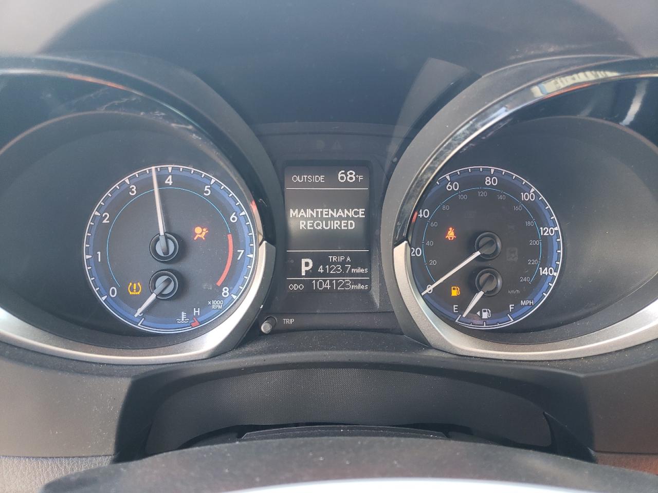 2015 Toyota Corolla L VIN: 5YFBURHE0FP245879 Lot: 82419405