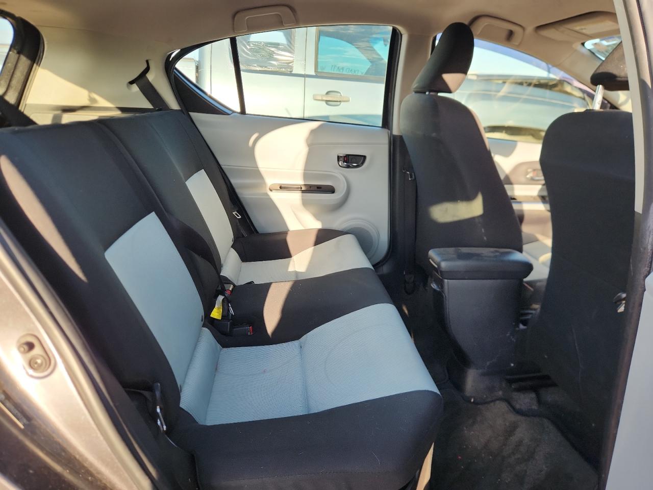 2012 Toyota Prius C VIN: JTDKDTB32C1513397 Lot: 84896755