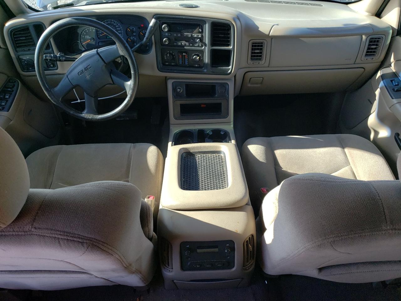 2005 GMC New Sierra VIN: 2GTEC13T51117445 Lot: 90513055