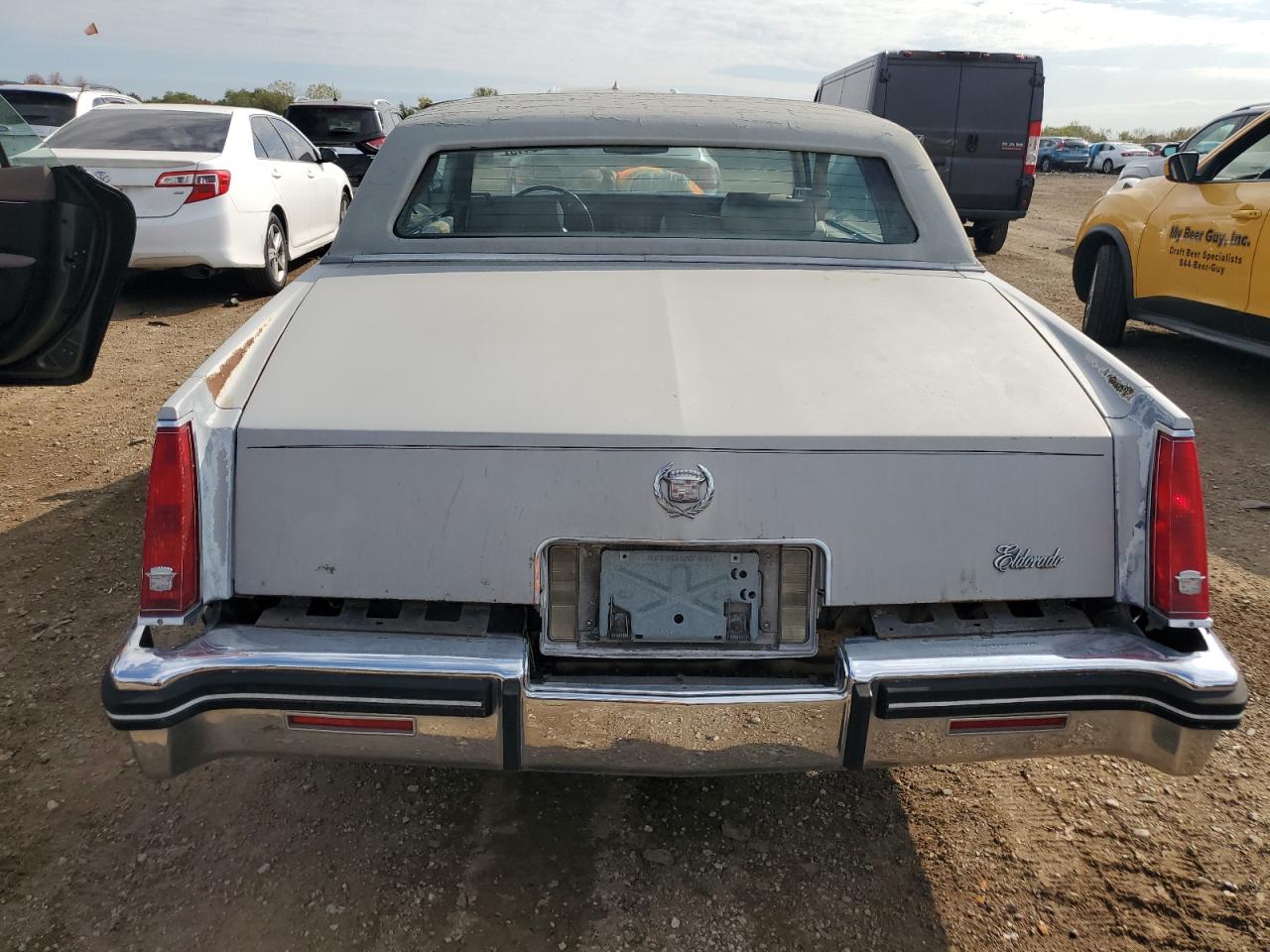 1984 Cadillac Eldorado VIN: 1G6AL5785EE620943 Lot: 82510415