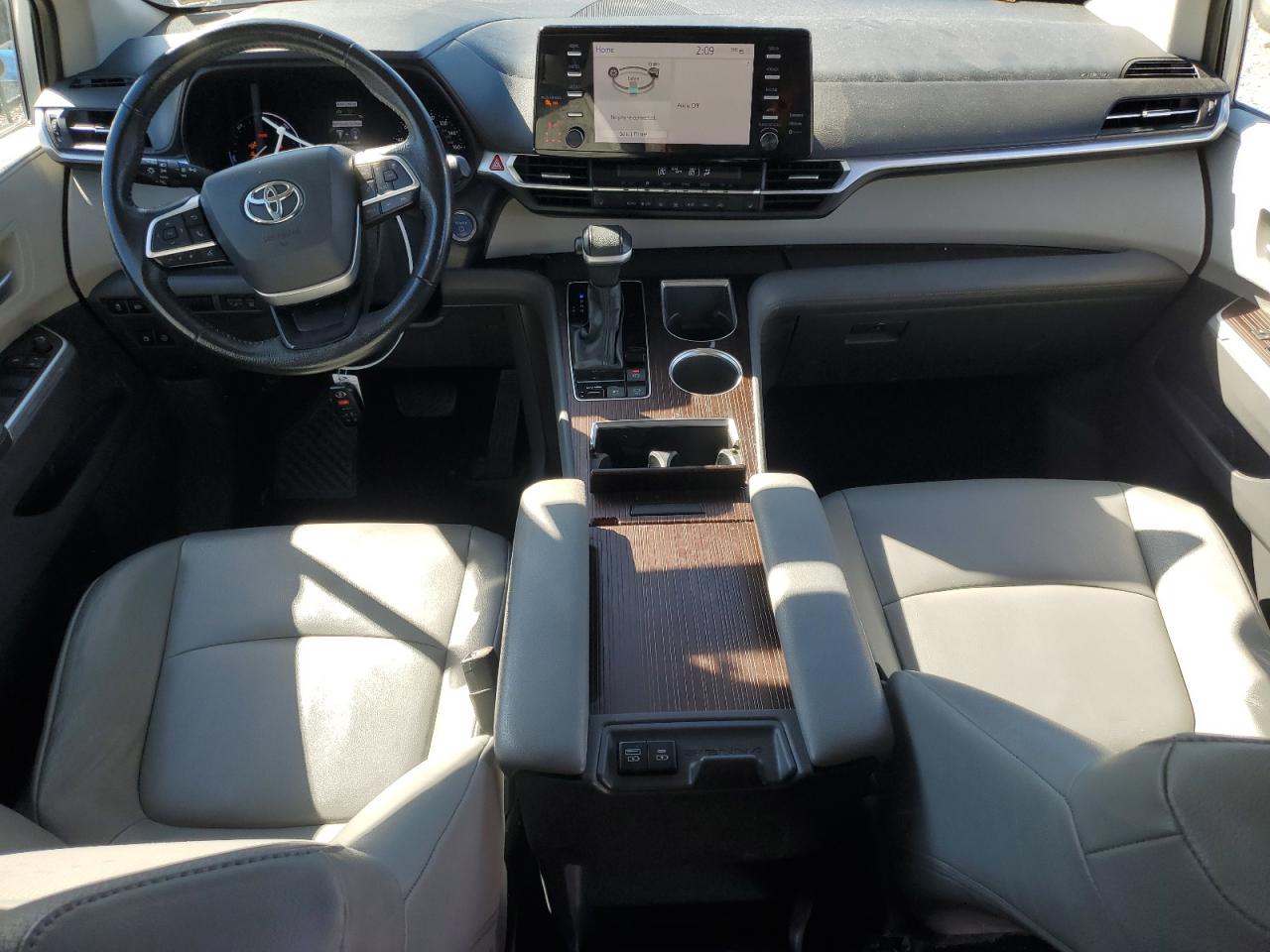 2021 Toyota Sienna Xle VIN: 5TDYRKEC6MS008419 Lot: 82236345