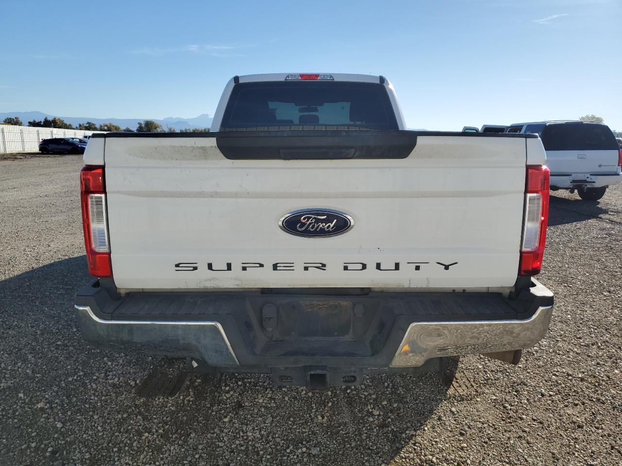 2017 Ford F250 Super Duty VIN: 1FT7X2A64HEF22055 Lot: 90094635