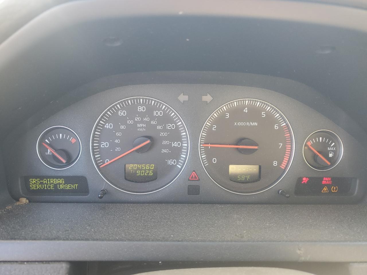 2010 Volvo Xc90 3.2 VIN: YV4982CZ8A1563716 Lot: 85901655