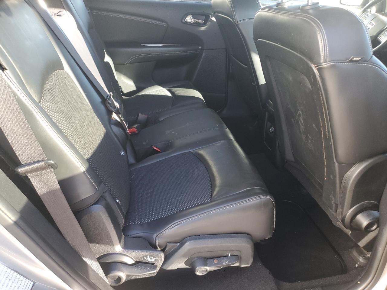 2017 Dodge Journey Crossroad VIN: 3C4PDDGG0HT583116 Lot: 87032395