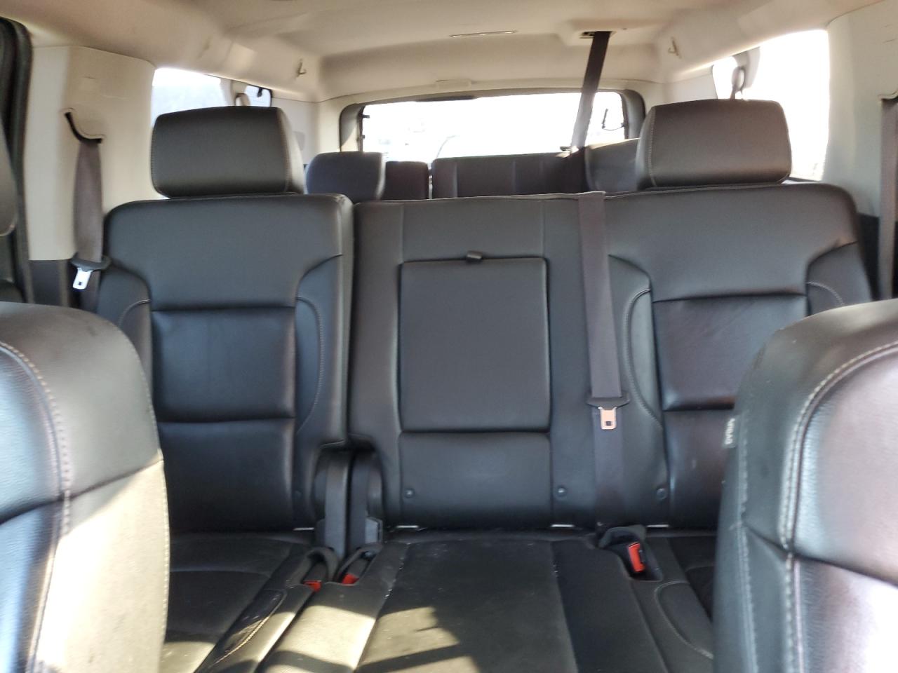 2015 Chevrolet Suburban K1500 Lt VIN: 1GNSKJKC5FR140654 Lot: 82438495