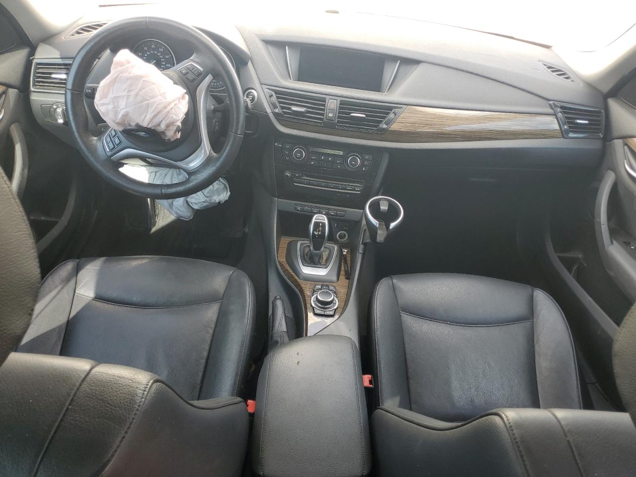 2013 BMW X1 xDrive28I VIN: WBAVL1C50DVR88199 Lot: 84698615