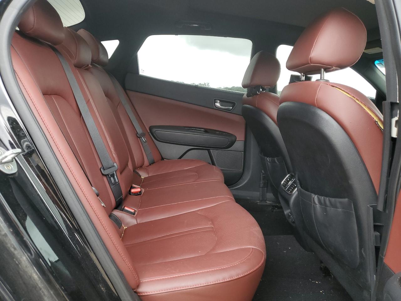 2017 Kia Optima Sx VIN: 5XXGW4L27HG170884 Lot: 85276585