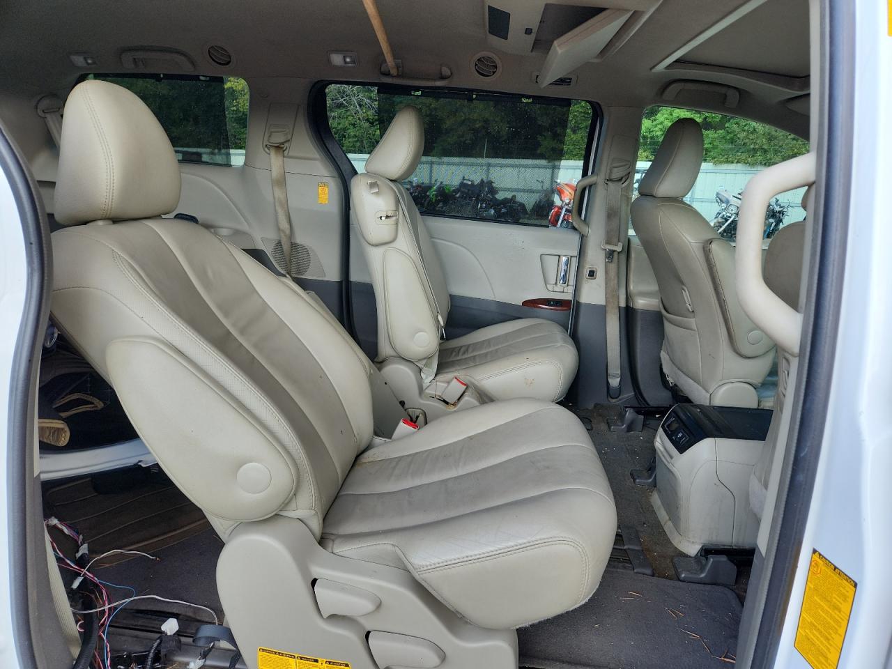 2013 Toyota Sienna Xle VIN: 5TDYK3DC4DS405008 Lot: 84194585