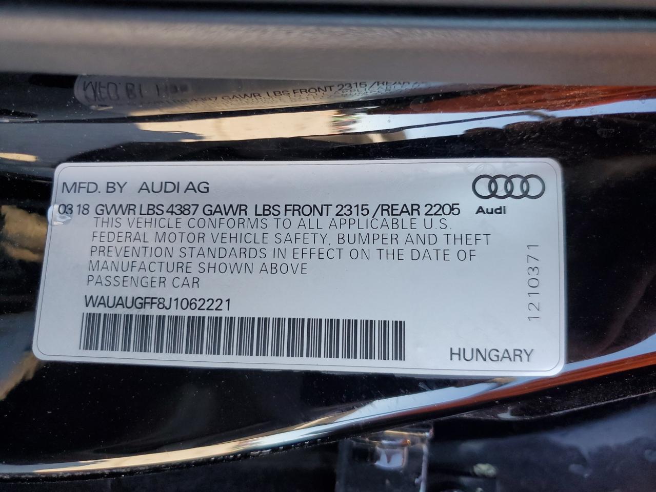 2018 Audi A3 Premium VIN: WAUAUGFF8J1062221 Lot: 86552805