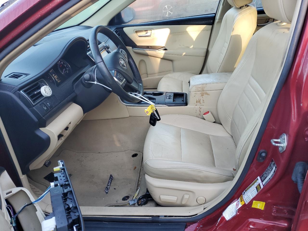 2016 Toyota Camry Le VIN: 4T1BF1FK6GU575286 Lot: 85941705