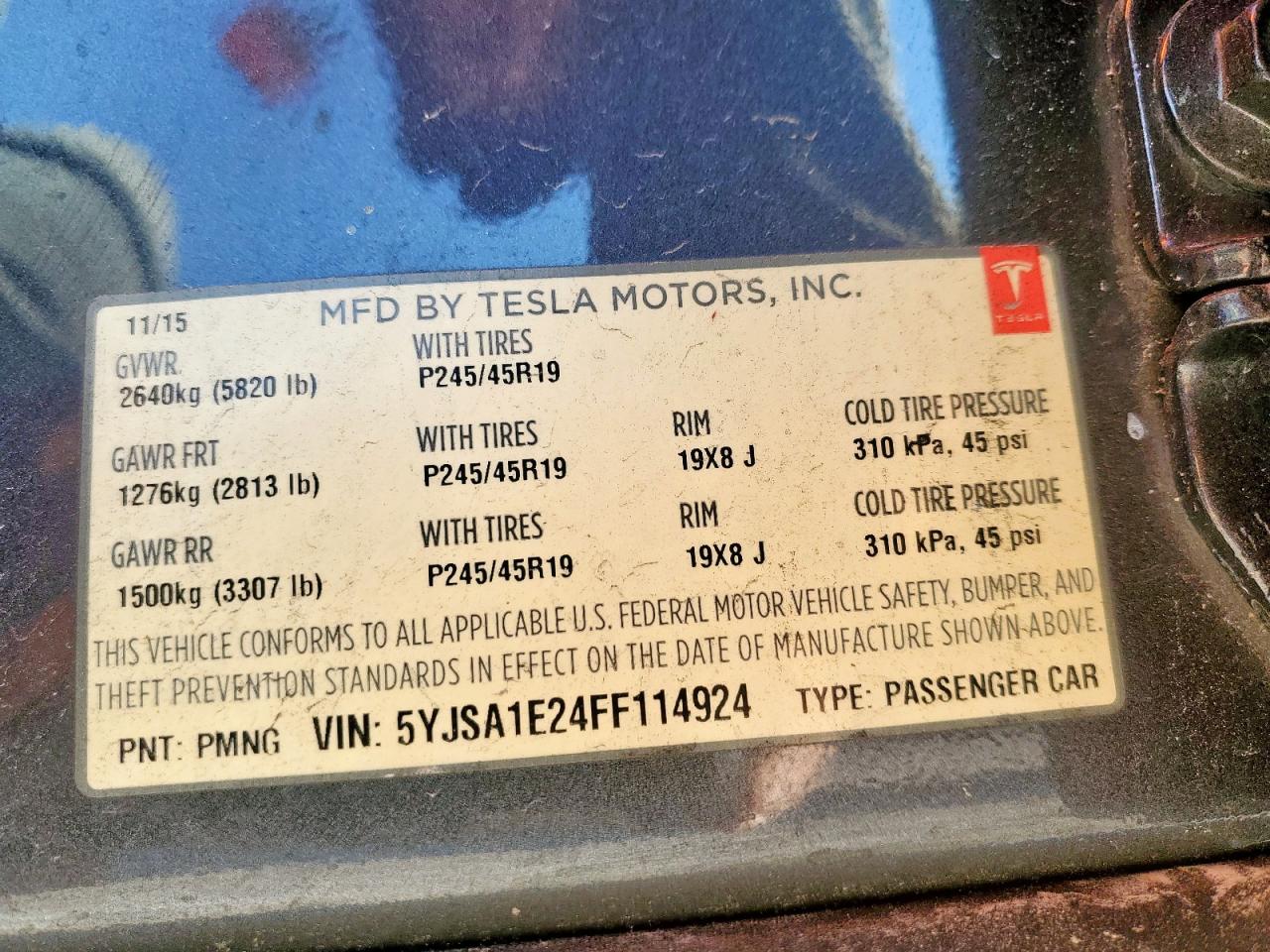 2015 Tesla Model S VIN: 5YJSA1E24FF114924 Lot: 85504955