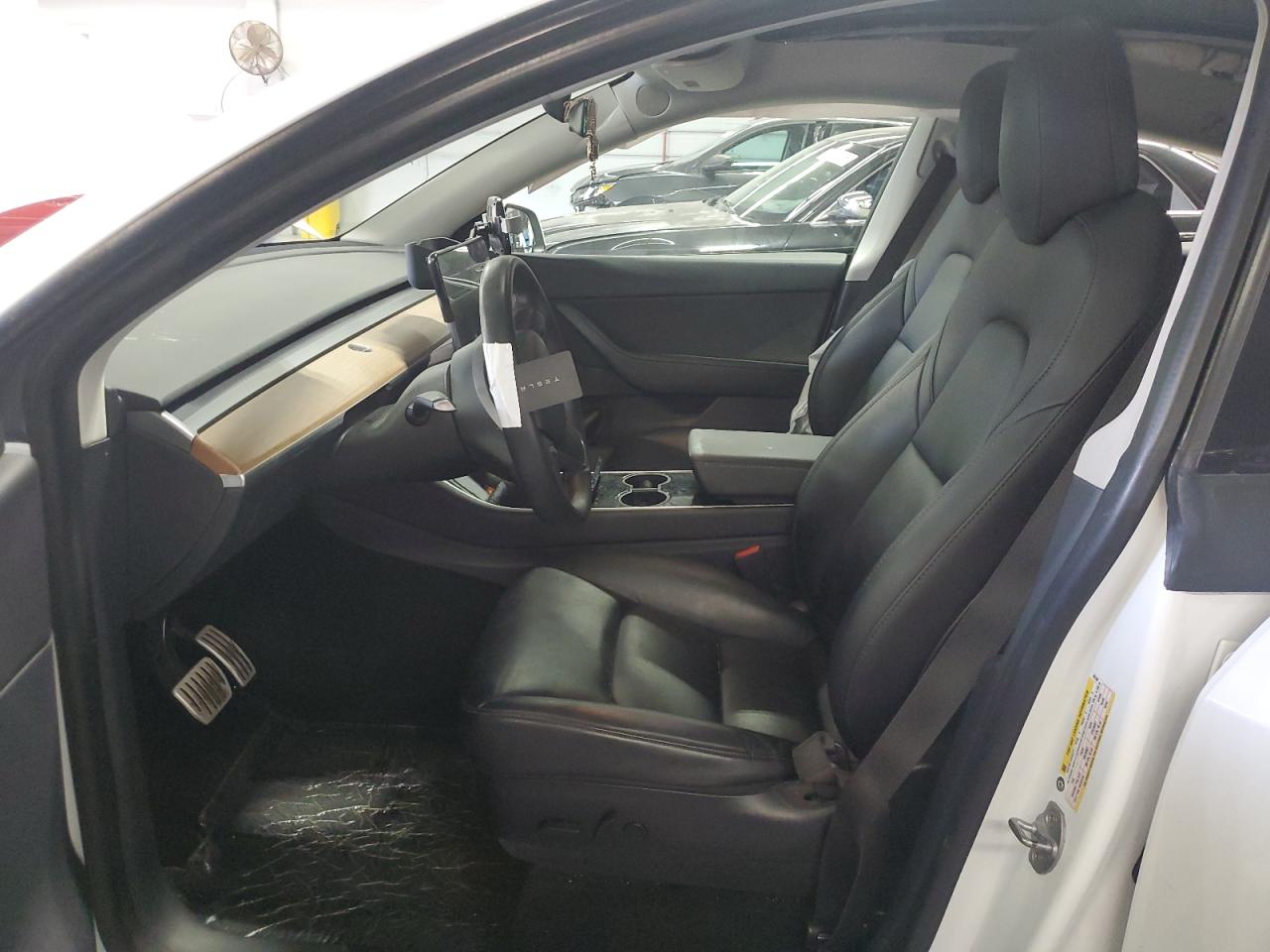 2020 Tesla Model Y VIN: 5YJYGDEF2LF001546 Lot: 86153985