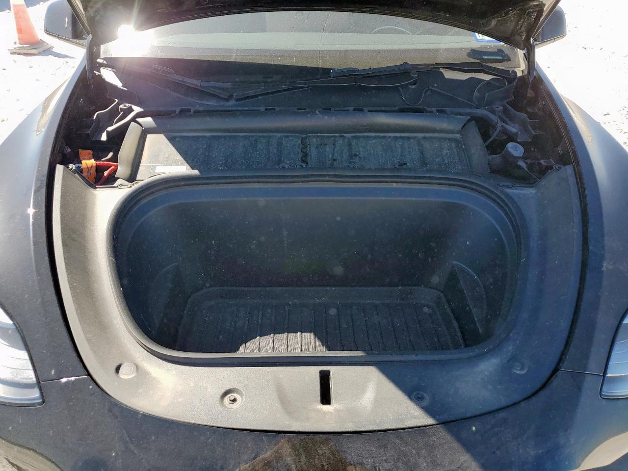 2023 Tesla Model Y VIN: 7SAYGDEE3PA201090 Lot: 86137835