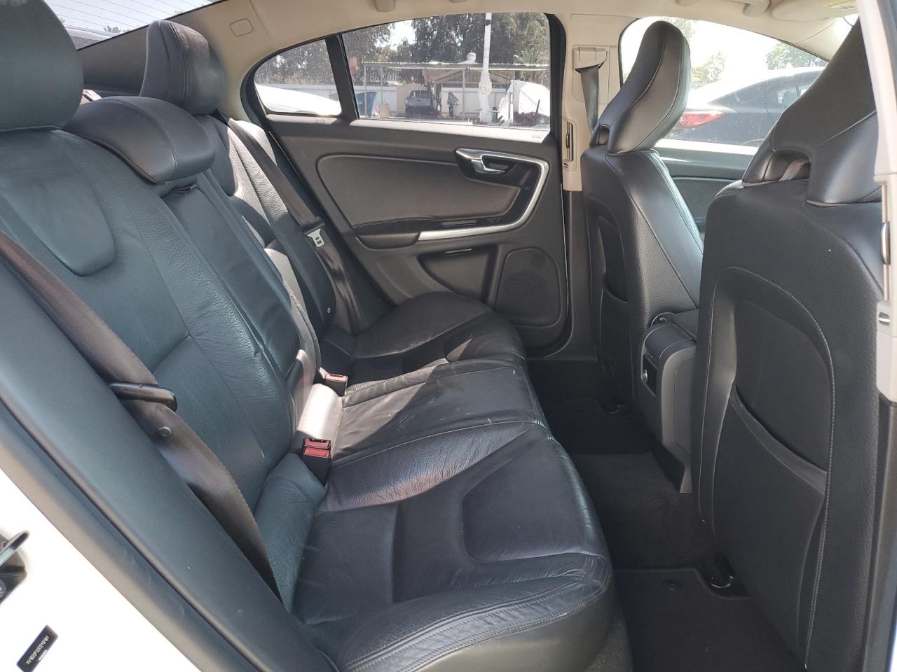 2012 Volvo S60 T5 VIN: YV1622FS2C2112181 Lot: 85720475