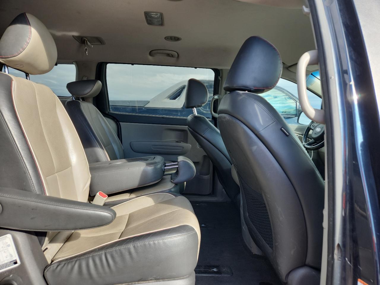 2017 Kia Sedona Lx VIN: KNDMB5C11H6247890 Lot: 86898355