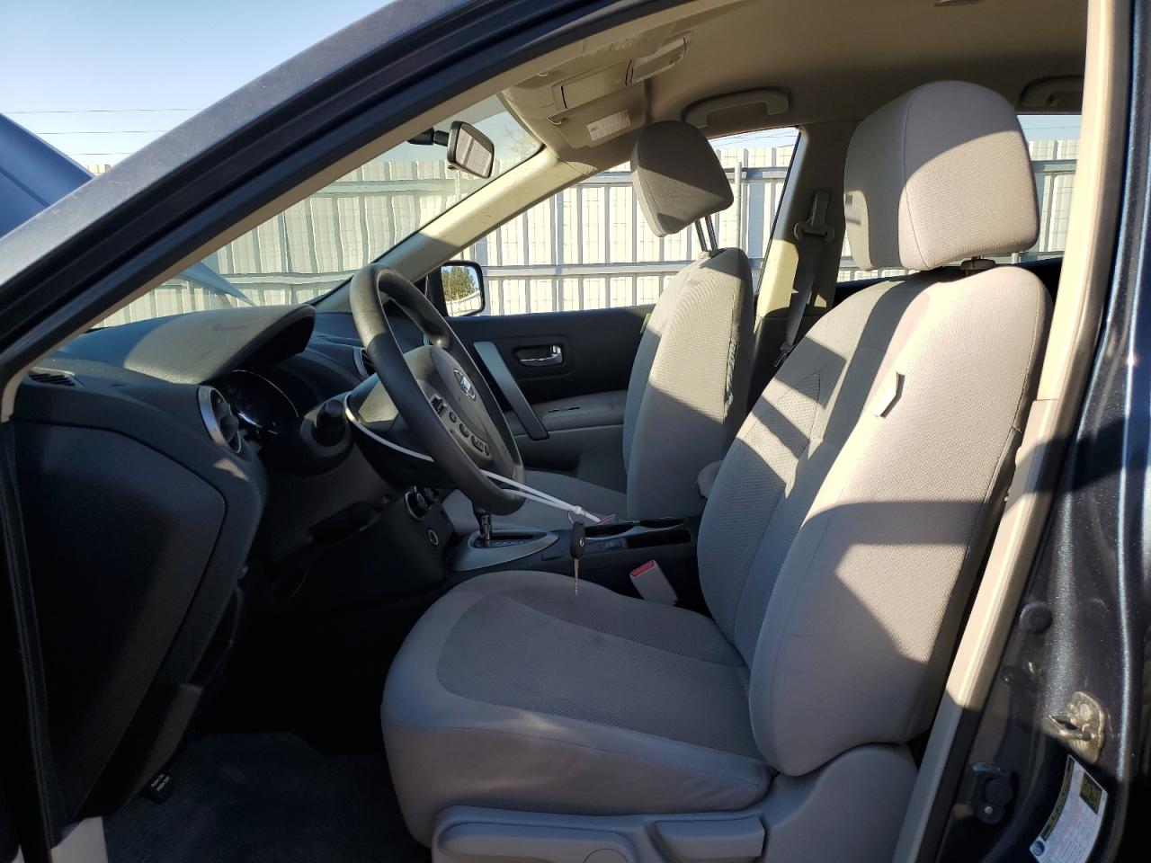 2015 Nissan Rogue Select S VIN: JN8AS5MT0FW655883 Lot: 85845985