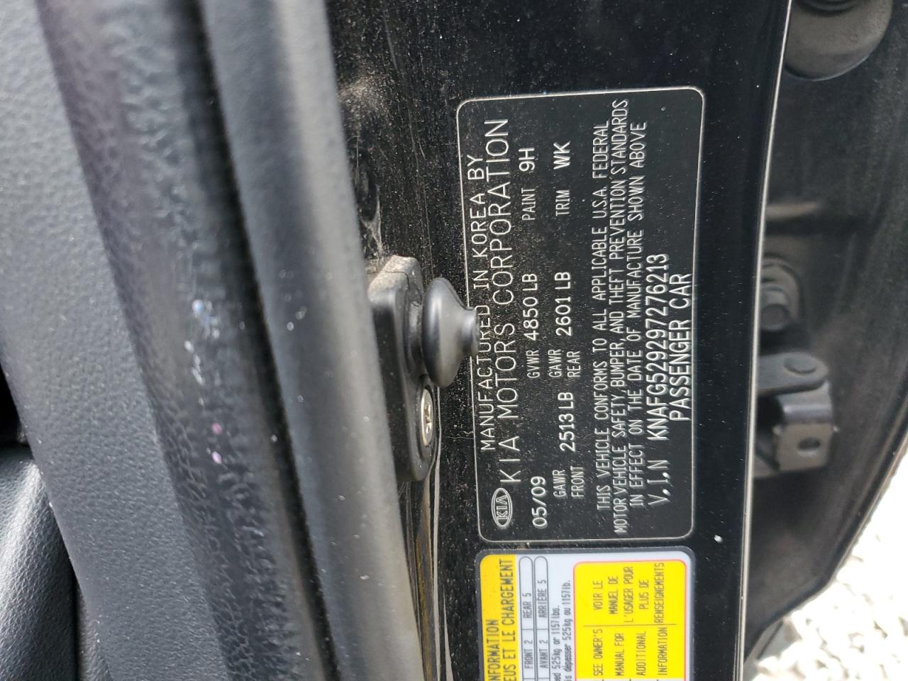 2009 Kia Rondo Base VIN: KNAFG529297276213 Lot: 90802305