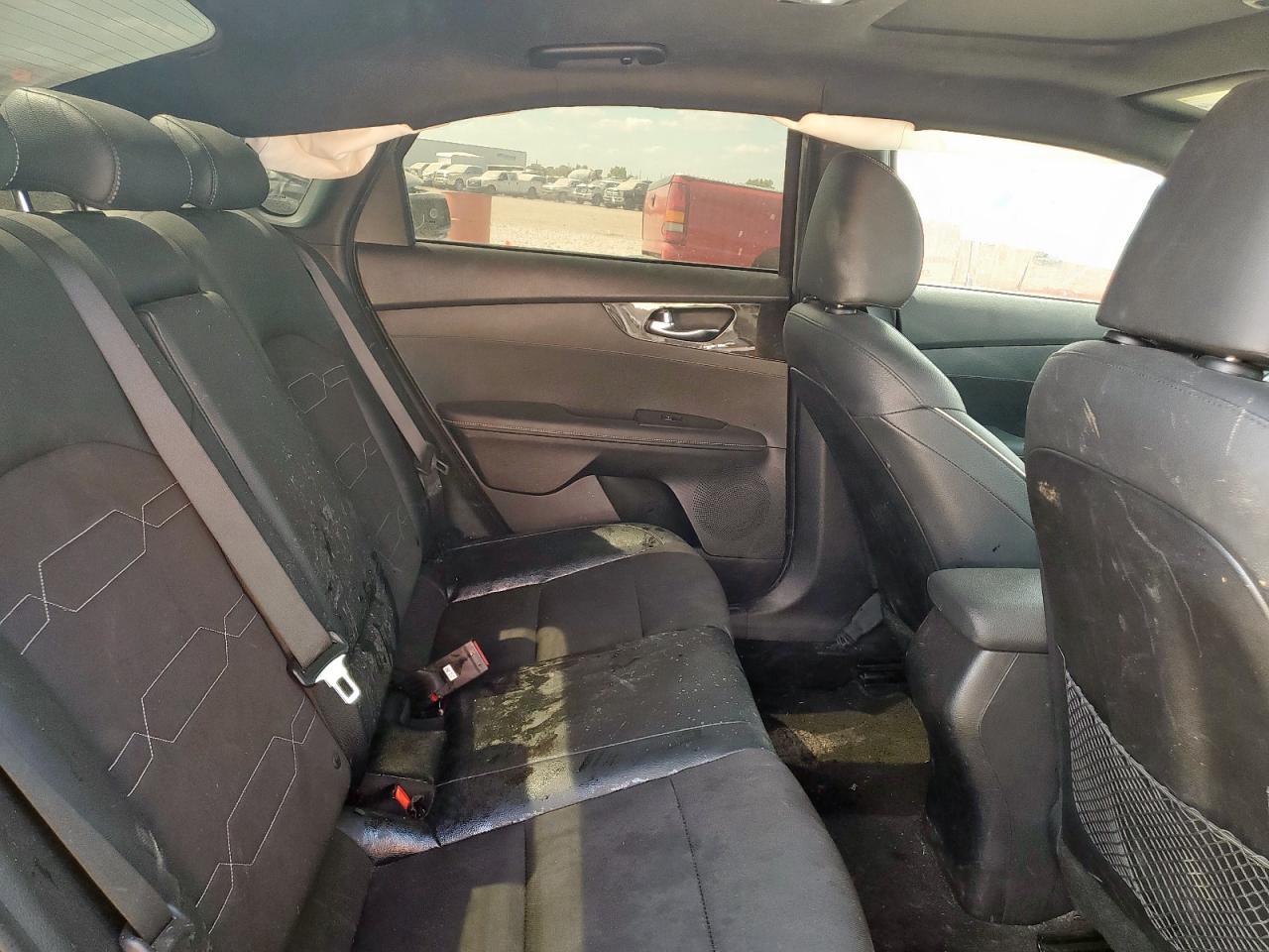 2024 Kia Forte Gt Line VIN: 3KPF54AD4RE759615 Lot: 85854165