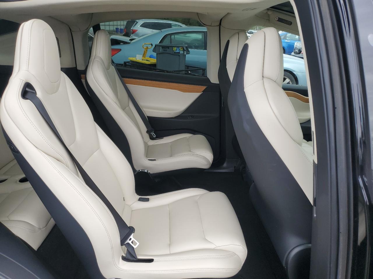 2019 Tesla Model X VIN: 5YJXCBE21KF149615 Lot: 82569755