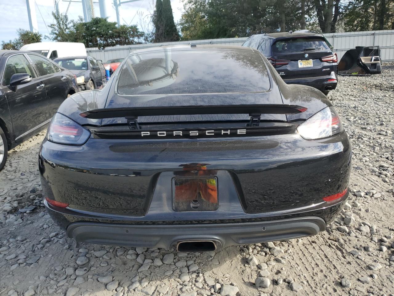 2018 Porsche Cayman VIN: WP0AA2A88JK262372 Lot: 85528355