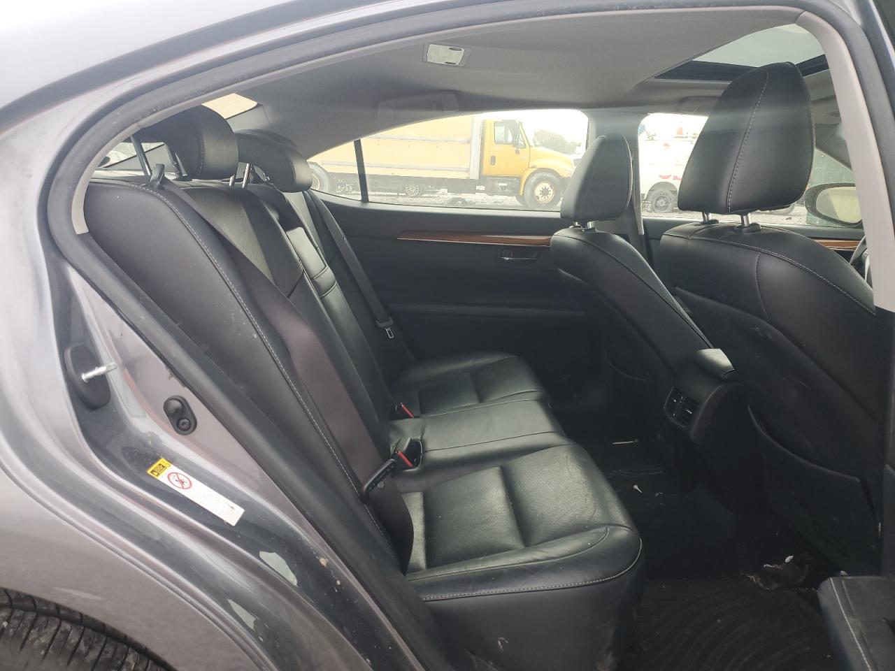 2015 Lexus Es 300H VIN: JTHBW1GG7F2091568 Lot: 86217865