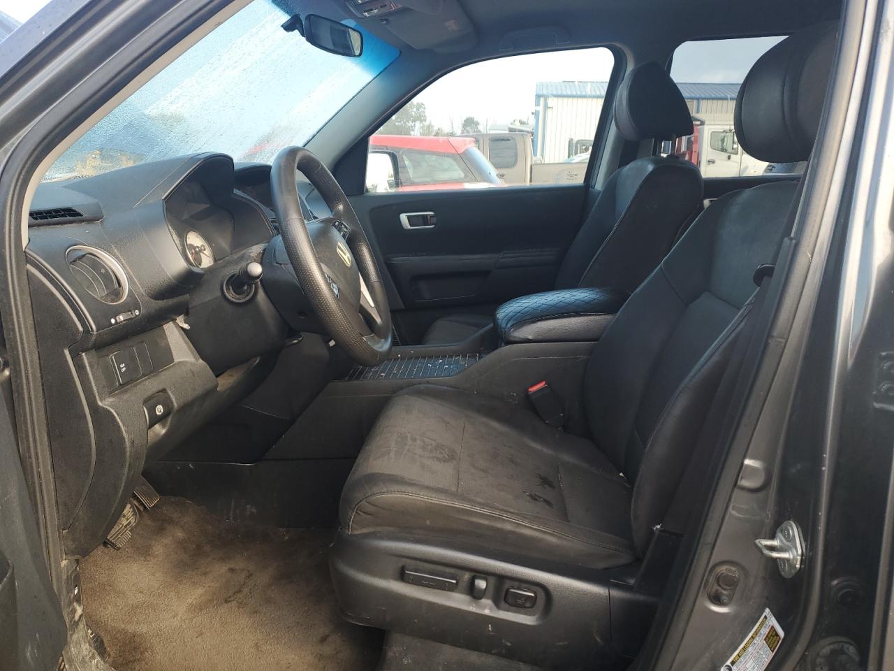 2011 Honda Pilot Ex VIN: 5FNYF4H44BB021387 Lot: 81690345