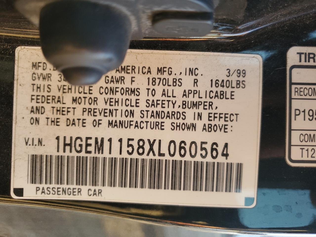 1999 Honda Civic Si VIN: 1HGEM1158XL060564 Lot: 90603535
