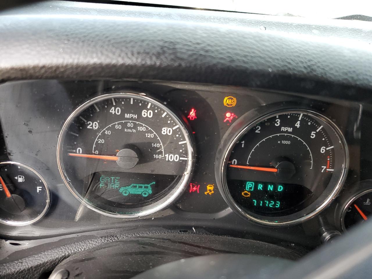 2014 Jeep Wrangler Unlimited Sahara VIN: 1C4BJWEG3EL229566 Lot: 84992675