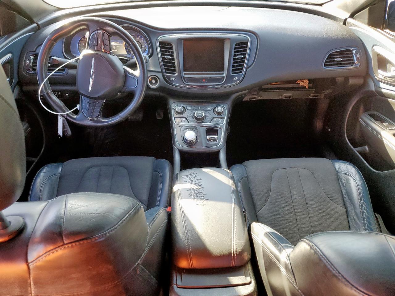 2015 Chrysler 200 S VIN: 1C3CCCBG0FN516715 Lot: 89507595