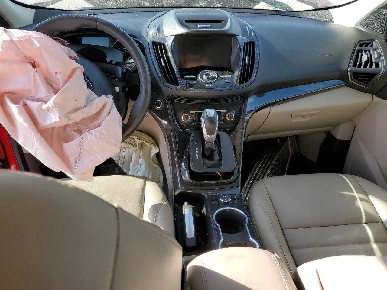 2015 Ford Escape Titanium VIN: 1FMCU9J94FUB00747 Lot: 85133265