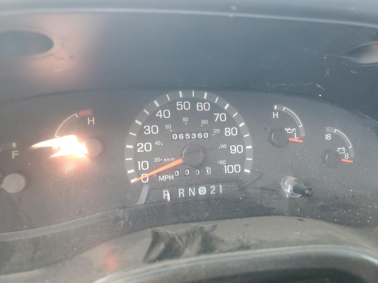 2000 Ford Econoline E150 Van VIN: 1FTRE1425YHB30122 Lot: 84868665