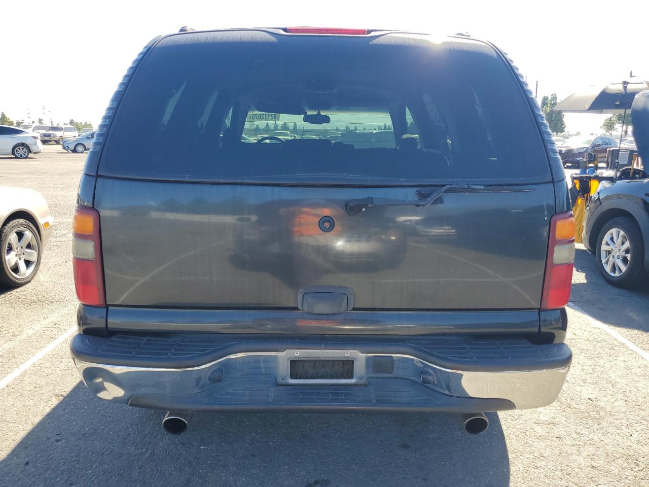 2003 Chevrolet Tahoe C1500 VIN: 1GNEC13V53R233325 Lot: 82772675