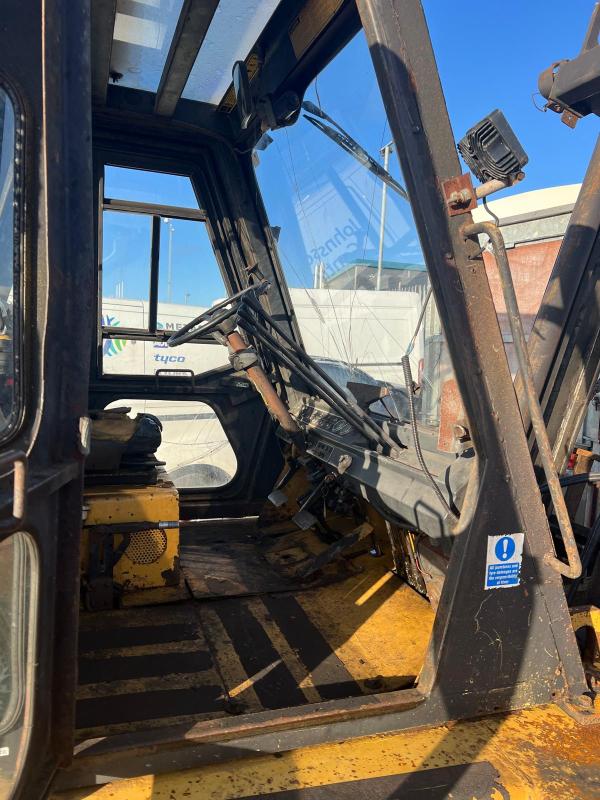 2002 DAEWOO D70 7 TON