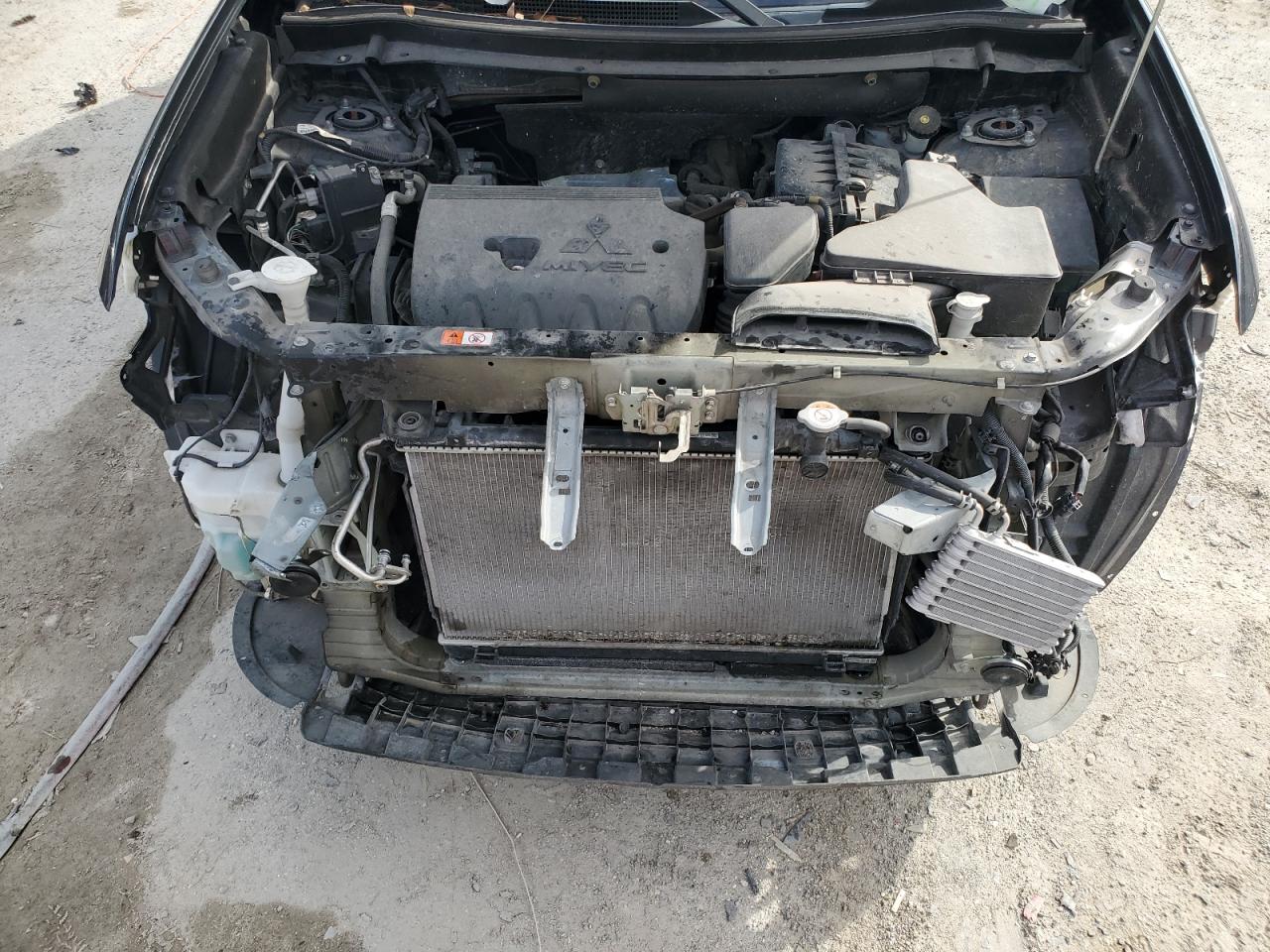 2020 Mitsubishi Outlander Es VIN: JA4AD2A35LZ045281 Lot: 85327015