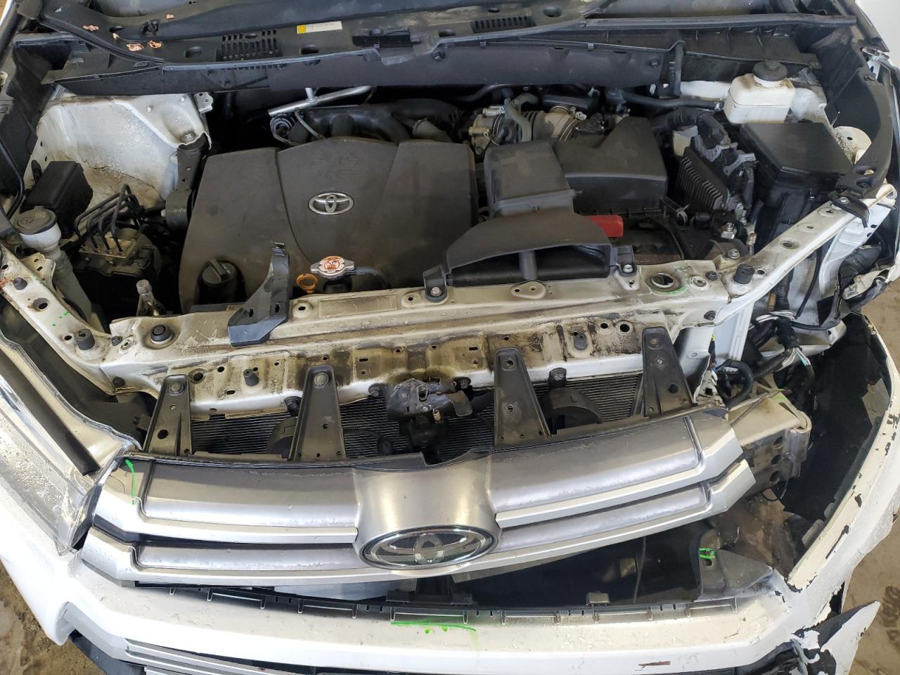 2019 Toyota Highlander Se VIN: 5TDJZRFH1KS629052 Lot: 86288315