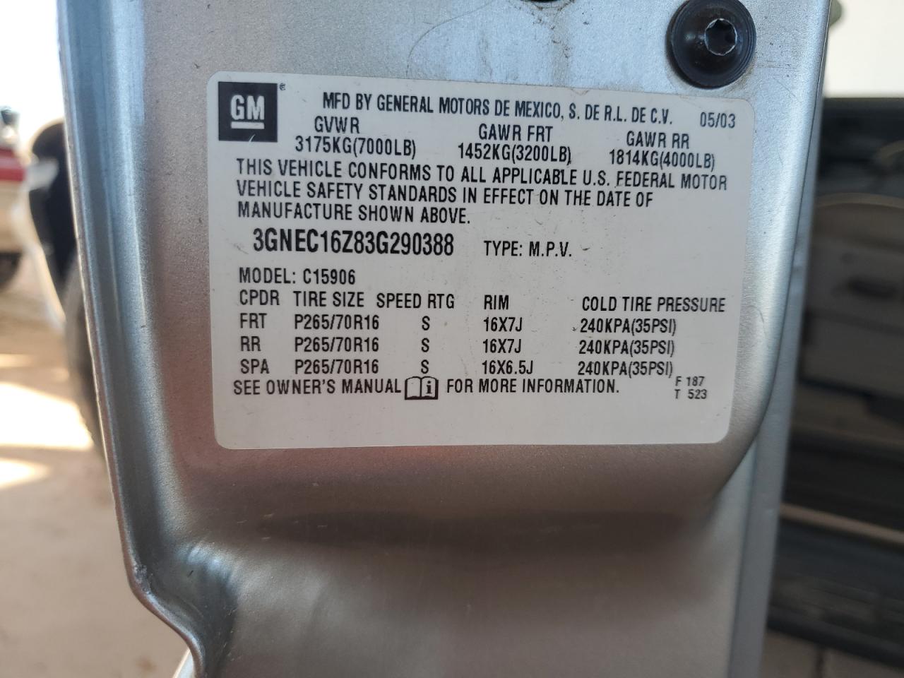 2003 Chevrolet Suburban C1500 VIN: 3GNEC16Z83G290388 Lot: 81971125