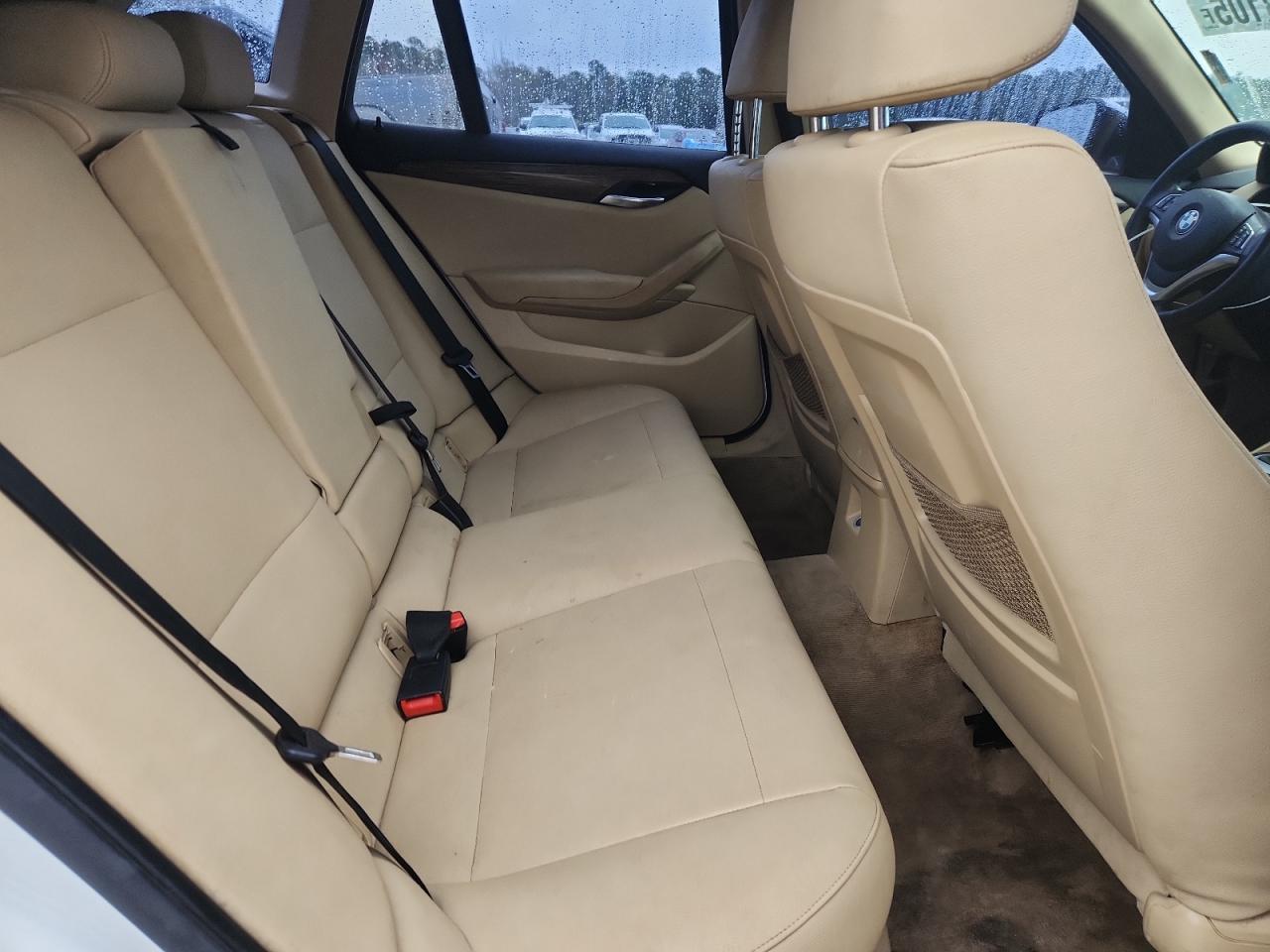 2015 BMW X1 Sdrive28I VIN: WBAVM1C52FV316922 Lot: 85398105