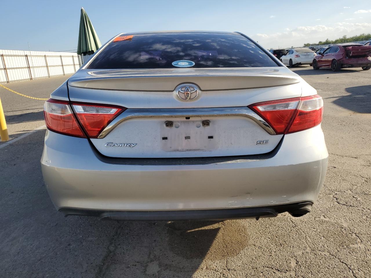 2016 Toyota Camry Le VIN: 4T1BF1FK9GU260319 Lot: 83999155