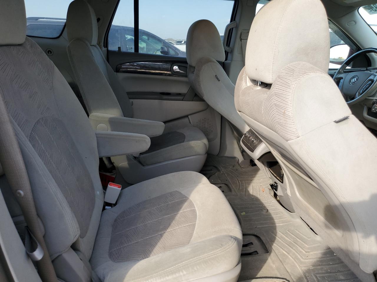 2015 Buick Enclave VIN: 5GAKRAKD8FJ331739 Lot: 81967135